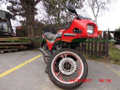 Kawasaki_GPz550UT_ZX550A_ohne_Gabel_Motor_KZ550B_–_wie_GPz_Z_KZ_400_500_550_650_750_E_UT-41.jpg