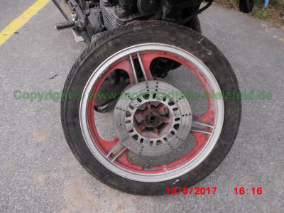Kawasaki_GPz550UT_ZX550A_ohne_Gabel_Motor_KZ550B_–_wie_GPz_Z_KZ_400_500_550_650_750_E_UT-47.jpg