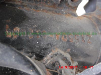 Kawasaki_GPz550UT_ZX550A_ohne_Gabel_Motor_KZ550B_–_wie_GPz_Z_KZ_400_500_550_650_750_E_UT-54.jpg