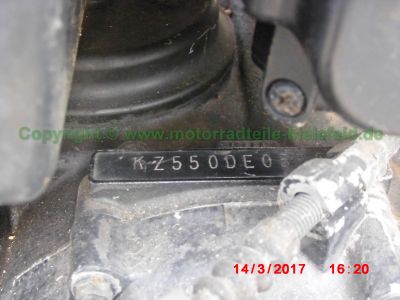 Kawasaki_GPz550UT_ZX550A_ohne_Gabel_Motor_KZ550B_–_wie_GPz_Z_KZ_400_500_550_650_750_E_UT-71.jpg