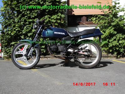 Honda_MBX50_AC05_Mokick_blau_mit_Schluessel_Papiere_Betriebserlaubnis_-_Teile_Ersatzteile_spares_parts_wie_Honda_MBX80_HC04_MBX125_MT_50_80_MTX50_MTX80R2_HD08_HD09_MTX125R-1.jpg