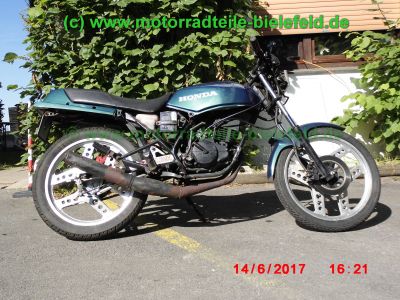 Honda_MBX50_AC05_Mokick_blau_mit_Schluessel_Papiere_Betriebserlaubnis_-_Teile_Ersatzteile_spares_parts_wie_Honda_MBX80_HC04_MBX125_MT_50_80_MTX50_MTX80R2_HD08_HD09_MTX125R-33.jpg