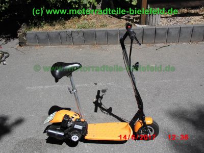 BLATA_2x_Blatino_Scooter_Mini-_Roller_Falt-Roller_Klapp-Roller_im_Stil_von_Go-Ped_GoPed_–_Mini-Scooter_Mokick_Mofa-41.jpg