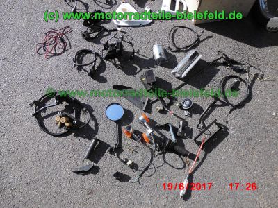 Honda_CLR125_JD18_gelb_Custom-Sitzbank_100kmh_Teile_Ersatzteile_parts_spares_spare-parts_ricambi_repuestos-9.jpg