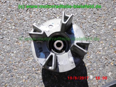 Honda_CBR125R_JC34_rot_Sturz_-_plus_Teile_Ersatzteile_parts_spares_spare-parts_ricambi_repuestos_wie_JC39-120.jpg
