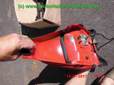 Honda_CBR125R_JC34_rot_Sturz_-_plus_Teile_Ersatzteile_parts_spares_spare-parts_ricambi_repuestos_wie_JC39-148.jpg