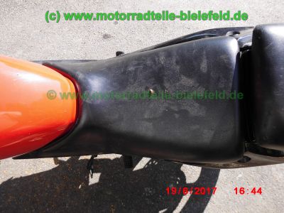 Honda_CBR125R_JC34_rot_Sturz_-_plus_Teile_Ersatzteile_parts_spares_spare-parts_ricambi_repuestos_wie_JC39-246.jpg