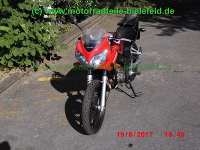 Honda_CBR125R_JC34_rot_Sturz_-_plus_Teile_Ersatzteile_parts_spares_spare-parts_ricambi_repuestos_wie_JC39-258.jpg
