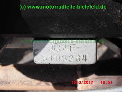 Honda_CBR125R_JC34_rot_Sturz_-_plus_Teile_Ersatzteile_parts_spares_spare-parts_ricambi_repuestos_wie_JC39-274.jpg