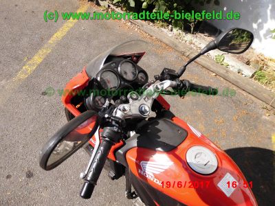 Honda_CBR125R_JC34_rot_Sturz_-_plus_Teile_Ersatzteile_parts_spares_spare-parts_ricambi_repuestos_wie_JC39-276.jpg