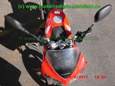 Honda_CBR125R_JC34_rot_Sturz_-_plus_Teile_Ersatzteile_parts_spares_spare-parts_ricambi_repuestos_wie_JC39-278.jpg