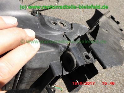 Honda_CBR125R_JC34_rot_Sturz_-_plus_Teile_Ersatzteile_parts_spares_spare-parts_ricambi_repuestos_wie_JC39-29.jpg