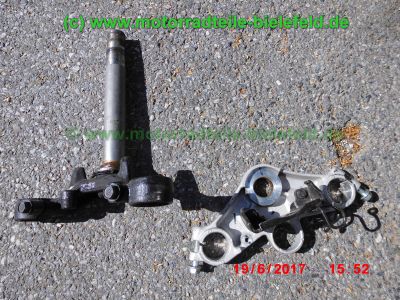 Honda_CBR125R_JC34_rot_Sturz_-_plus_Teile_Ersatzteile_parts_spares_spare-parts_ricambi_repuestos_wie_JC39-73.jpg