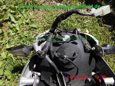 Yamaha_TDM900_RN08_Teile_Ersatzteile_parts_spares_spare-parts_ricambi_repuestos_Motor_TAKKONI_2-1_Sport-Auspuff_BT_Bulldog_Front_-_wie_RN11_RN18_TDM_900_850_XTZ_750-125.jpg