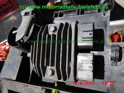 Yamaha_TDM900_RN08_Teile_Ersatzteile_parts_spares_spare-parts_ricambi_repuestos_Motor_TAKKONI_2-1_Sport-Auspuff_BT_Bulldog_Front_-_wie_RN11_RN18_TDM_900_850_XTZ_750-17.jpg