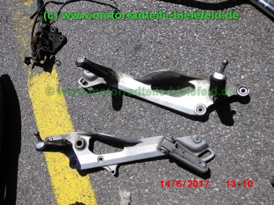Yamaha_TDM900_RN08_Teile_Ersatzteile_parts_spares_spare-parts_ricambi_repuestos_Motor_TAKKONI_2-1_Sport-Auspuff_BT_Bulldog_Front_-_wie_RN11_RN18_TDM_900_850_XTZ_750-29.jpg