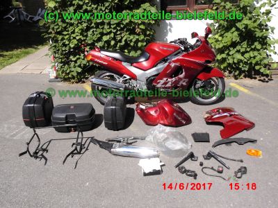 Kawasaki_ZZR1100_ZXT10D_rot_crash_LSL_Superbike_GIVI_Teile_Ersatzteile_parts_spares_spare-parts_ricambi_repuestos_wie_ZZR_ZZ-R_1100_ZXT10C_-1.jpg