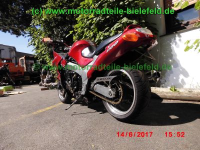 Kawasaki_ZZR1100_ZXT10D_rot_crash_LSL_Superbike_GIVI_Teile_Ersatzteile_parts_spares_spare-parts_ricambi_repuestos_wie_ZZR_ZZ-R_1100_ZXT10C_-120.jpg