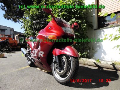 Kawasaki_ZZR1100_ZXT10D_rot_crash_LSL_Superbike_GIVI_Teile_Ersatzteile_parts_spares_spare-parts_ricambi_repuestos_wie_ZZR_ZZ-R_1100_ZXT10C_-60.jpg