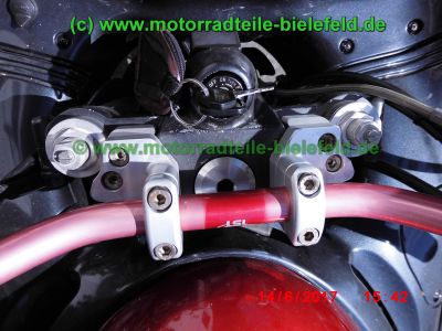 Kawasaki_ZZR1100_ZXT10D_rot_crash_LSL_Superbike_GIVI_Teile_Ersatzteile_parts_spares_spare-parts_ricambi_repuestos_wie_ZZR_ZZ-R_1100_ZXT10C_-77.jpg
