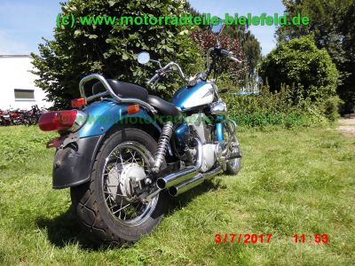 Yamaha_XV125_Virago_5AJ_Classic_gruen-weiss_Sturzbuegel_–_Teile_Ersatzteile_ricambi_repuestos_wie_XV250_3LW_3LS-33.jpg