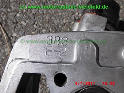 Honda_CB125J_blau_Oldtimer_1978_teilzerlegt_plus_Ersatzteile_Teile_spare-parts_ricambi_repuestos_–_Technik_wie_CB125S_CG125_XL125K_SL125-45.jpg