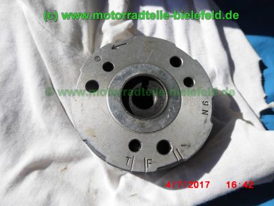 Honda_CB125J_blau_Oldtimer_1978_teilzerlegt_plus_Ersatzteile_Teile_spare-parts_ricambi_repuestos_–_Technik_wie_CB125S_CG125_XL125K_SL125-57.jpg