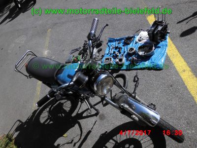 Honda_CB125J_blau_Oldtimer_1978_teilzerlegt_plus_Ersatzteile_Teile_spare-parts_ricambi_repuestos_–_Technik_wie_CB125S_CG125_XL125K_SL125-6.jpg