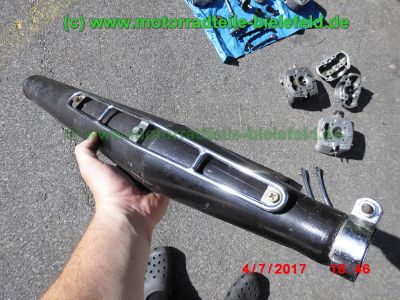 Honda_CB125J_blau_Oldtimer_1978_teilzerlegt_plus_Ersatzteile_Teile_spare-parts_ricambi_repuestos_–_Technik_wie_CB125S_CG125_XL125K_SL125-84.jpg