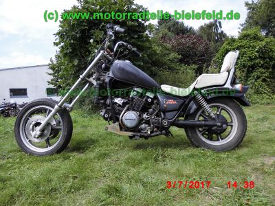 Honda_V45_AME_US-Magna_RC07_baugleich_VF750C_RC09_breite_gereckte_AME-Gabel_vorverlegte_Seeger_Fussrasten-Anlage_–_wie_VT_VF_500_700_750_Super-Magna_Shadow_PC13_RC14_RC19_RC21_RC28_RC29-161.jpg