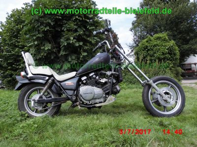 Honda_V45_AME_US-Magna_RC07_baugleich_VF750C_RC09_breite_gereckte_AME-Gabel_vorverlegte_Seeger_Fussrasten-Anlage_–_wie_VT_VF_500_700_750_Super-Magna_Shadow_PC13_RC14_RC19_RC21_RC28_RC29-166.jpg