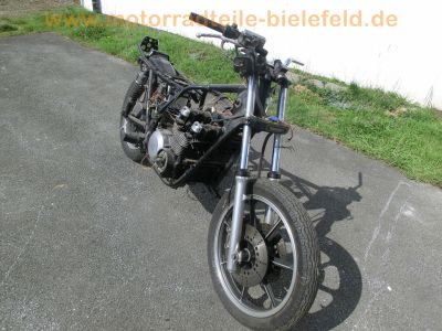 Kawasaki_KZ_400_J_4-Zylinder_Extras_-_wie_KZ_400_500_550_A_B_C_D_E_J_K_L_147.jpg