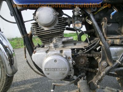 Kawasaki_KZ_200_A_blau_Z_200_Einzylinder_Single_-_wie_Z_250_LTD_KL_250_A_14.jpg