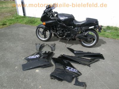 Kawasaki_ZZ-R_1100_C_ZXT10C_4-1_Auspuff_Einzelsitz_-_Motor_wie_ZRX_1100_GPZ_1100_ZXT10D_ZXT10E_12.jpg