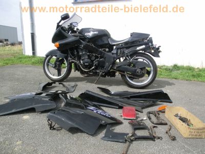 Kawasaki_ZZ-R_1100_C_ZXT10C_4-1_Auspuff_Einzelsitz_-_Motor_wie_ZRX_1100_GPZ_1100_ZXT10D_ZXT10E_25.jpg