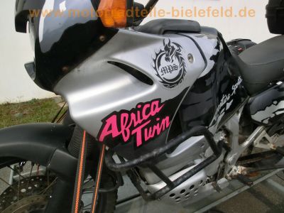 Honda_XRV_750_Africa_Twin_RD07_1__Hd__Extras_Touratech_Mikuni_GIVI_-_wie_RD04_XRV_XL_600_650_V_Transalp_23.jpg