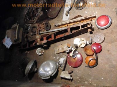 Steyr-Daimler-Puch_Haflinger_703AP_4x4_Allrad-LKW_-_Ersatzteile_Teile_spare-parts_Motor_Vergaser_Dynastarter_Technik_wie_Steyr-Puch_500_650_700AP_Haflinger_30.jpg