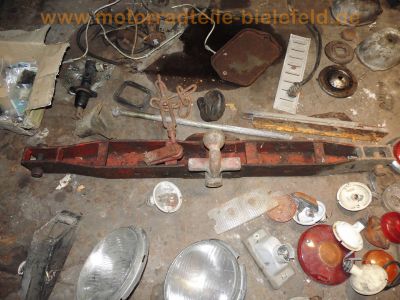 Steyr-Daimler-Puch_Haflinger_703AP_4x4_Allrad-LKW_-_Ersatzteile_Teile_spare-parts_Motor_Vergaser_Dynastarter_Technik_wie_Steyr-Puch_500_650_700AP_Haflinger_38.jpg