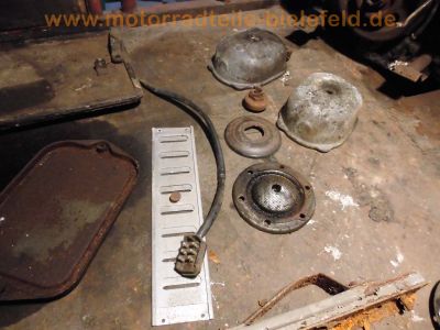 Steyr-Daimler-Puch_Haflinger_703AP_4x4_Allrad-LKW_-_Ersatzteile_Teile_spare-parts_Motor_Vergaser_Dynastarter_Technik_wie_Steyr-Puch_500_650_700AP_Haflinger_39.jpg