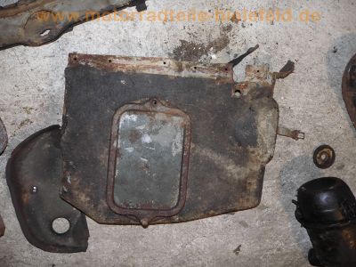 Steyr-Daimler-Puch_Haflinger_703AP_4x4_Allrad-LKW_-_Ersatzteile_Teile_spare-parts_Motor_Vergaser_Dynastarter_Technik_wie_Steyr-Puch_500_650_700AP_Haflinger_305.jpg
