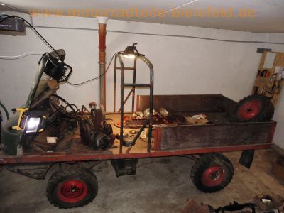 Steyr-Daimler-Puch_Haflinger_703AP_4x4_Allrad-LKW_-_Ersatzteile_Teile_spare-parts_Motor_Vergaser_Dynastarter_Technik_wie_Steyr-Puch_500_650_700AP_Haflinger_4.jpg