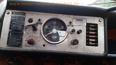 Steyr-Daimler-Puch_Haflinger_703AP_restauriertes_Kommunal-Fahrzeug_mit_Hydraulik_fuer_Schneeschild_Salzstreuer_Winterdienst_Raeumfahrzeug_Streufahrzeug_-_Motor_Technik_wie_700AP_41.jpg