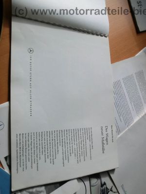 Mercedes-Benz_Werbe-_Verkaufs-Prospekt_Info-Broschuere_Katalog_Brochure_Catalog_Catalogue_Flyer_Folder_Hochglanz-Prospekt_17.jpg