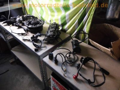 Kawasaki_ZRX1100_ZRT10C_Teile_Ersatzteile_spare-parts_spares_parts_-wie_ZZR_ZZ-R_GPZ_1100_ZXT_10C_10D_10E_ZRX1200_2.jpg