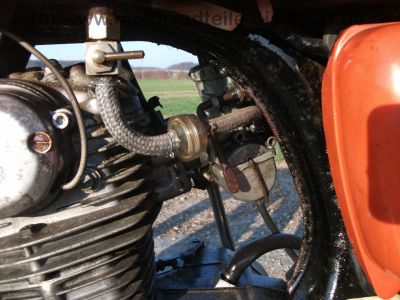 Honda_CB_125_S_J_orange_FEHLING_Gepaecktraeger_-_wie_CB_CL_TL_XL_SL_100_125_K_S_24.jpg