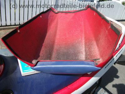 Honda_CBR_1000_F_SC24_HRC_rot-weiss-blau_4in1_Auspuff_Gepaecktraeger_Tourenscheibe_Soziusabdeckung_16.jpg