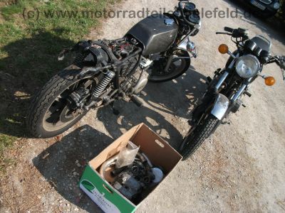 Yamaha_XS_400_2A2_schwarz_Route_76_wie_XS_250_360_400_SOHC_SE_1U4_1U5_2A2_4G5_11.jpg