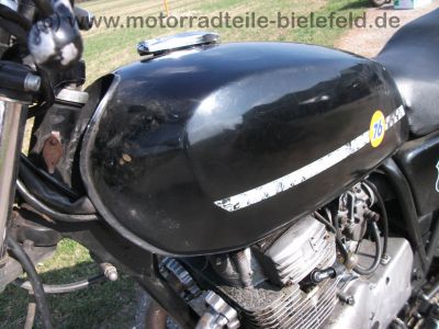 Yamaha_XS_400_2A2_schwarz_Route_76_wie_XS_250_360_400_SOHC_SE_1U4_1U5_2A2_4G5_21.jpg