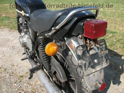 Yamaha_XS_400_2A2_schwarz_Route_76_wie_XS_250_360_400_SOHC_SE_1U4_1U5_2A2_4G5_24.jpg