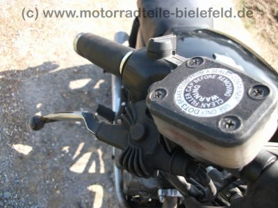Yamaha_XS_400_2A2_schwarz_Route_76_wie_XS_250_360_400_SOHC_SE_1U4_1U5_2A2_4G5_46.jpg